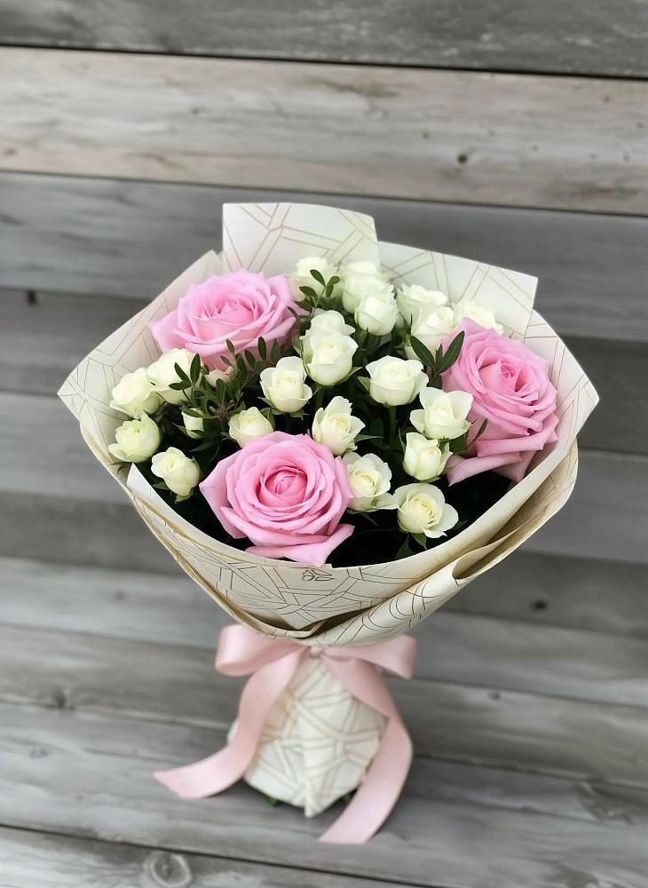 Букет цветов из: Розы в Заюково