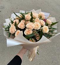 Букет Кремовые розы Латте в Заюково
