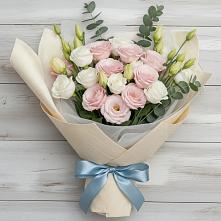 Букет цветов из:  Лизиантусы в Заюково