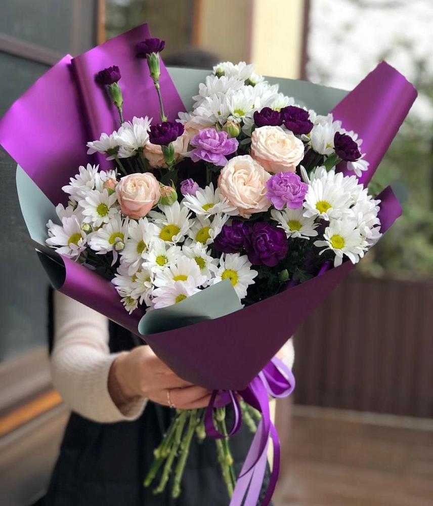 Букет цветов из: Хризантемы, Гвоздики и Розы в Заюково