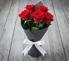 Букет 5 Красных роз Эдлесс Лав #REPLACE_PRED# Заюково