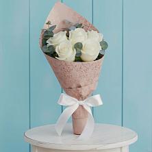 Букет цветов из:  Розы в Заюково