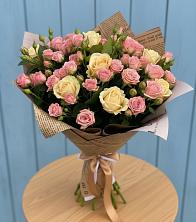 Букет цветов из:  Розы в Заюково