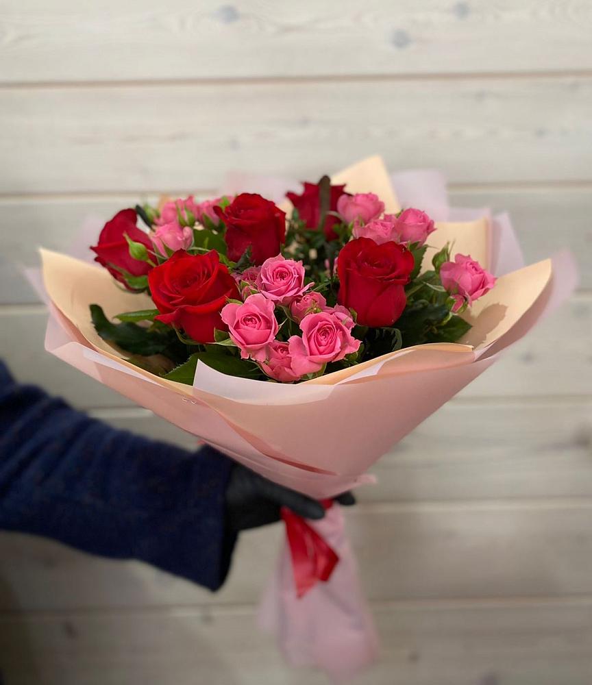 Букет цветов из: Розы в Заюково