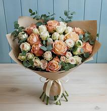 Букет цветов из:  Альстромерии и Розы в Заюково